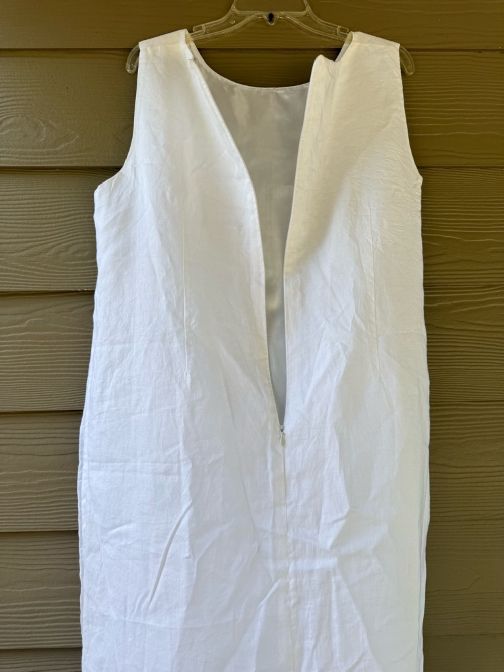La Rea Linen Sleeveless White Midi Dress with Lace Trim - Picture 5 of 11